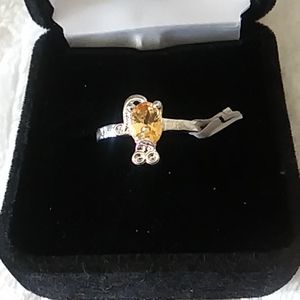Stamped 925 Yellow Crystal Ring